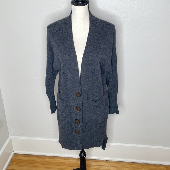 Van Kukil Cashmere button down cardigan - Picture 2 of 9